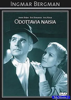 Odottavia naisia